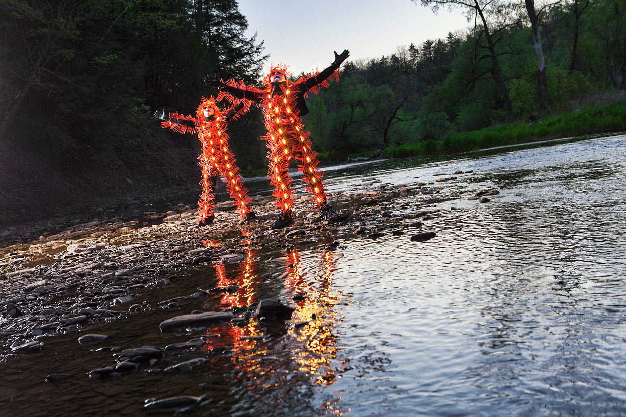 OUTSIDERS: energy is inside OUTSIDERS: energy is inside