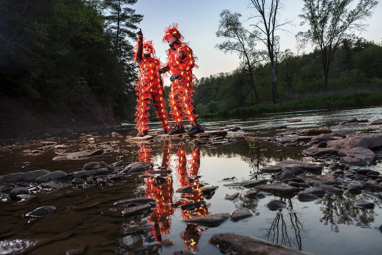 OUTSIDERS: energy is inside OUTSIDERS: energy is inside