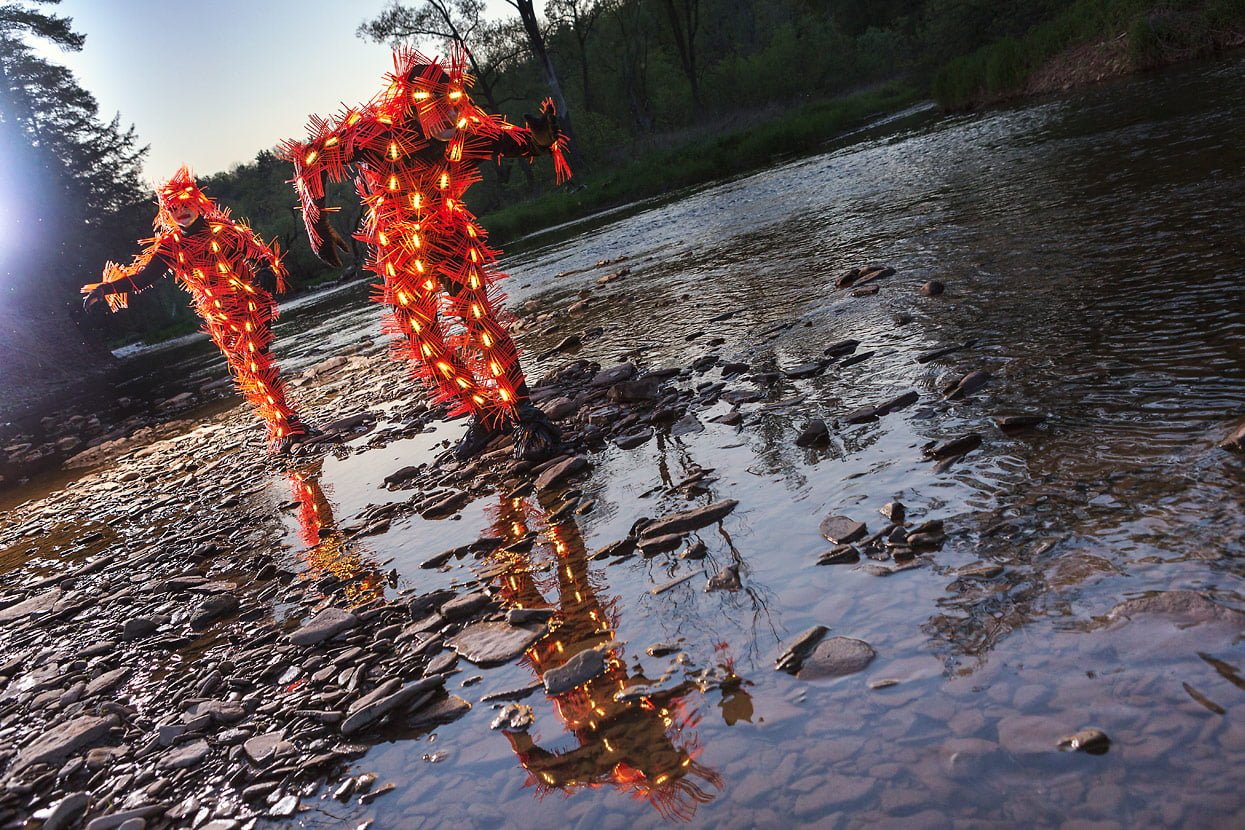 OUTSIDERS: energy is inside OUTSIDERS: energy is inside