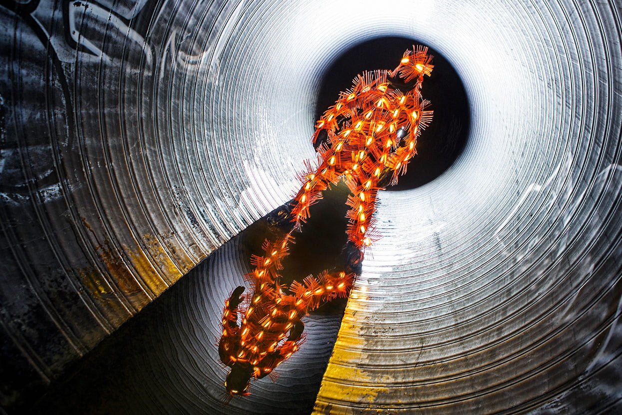 OUTSIDERS: energy is inside OUTSIDERS: energy is inside