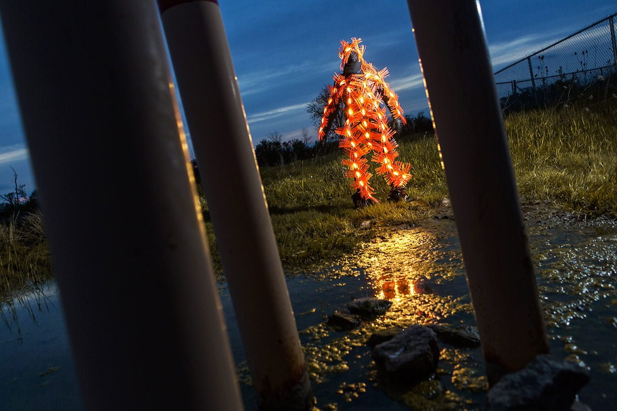 OUTSIDERS: energy is inside OUTSIDERS: energy is inside