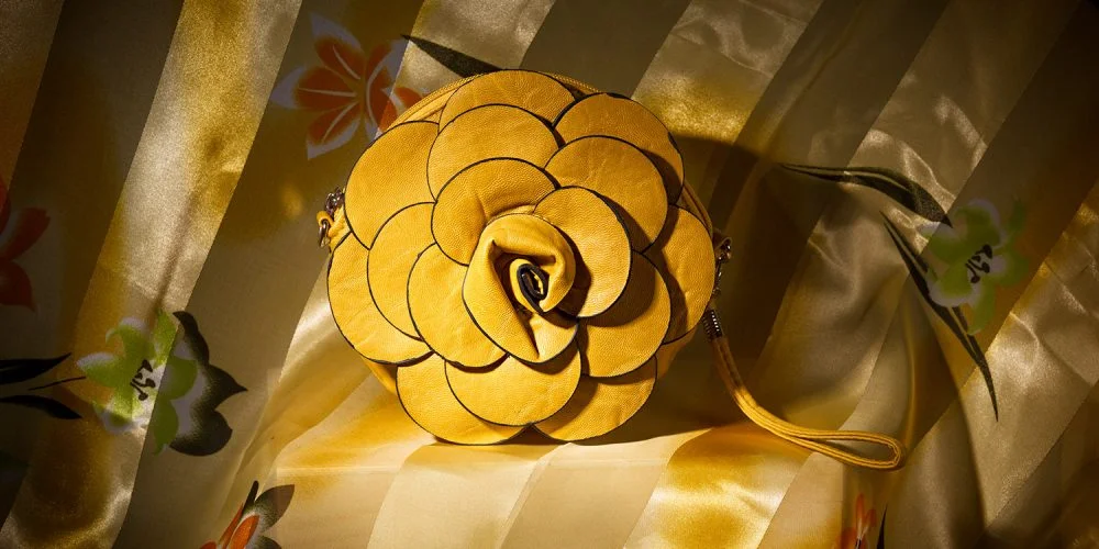 Purse. Product photography by NUMZ Graphics